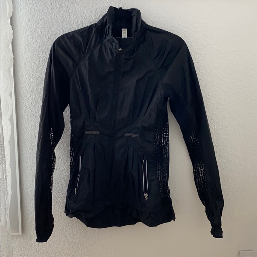 Lululemon athletica black wind breaker